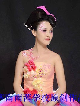 时尚彩妆造型